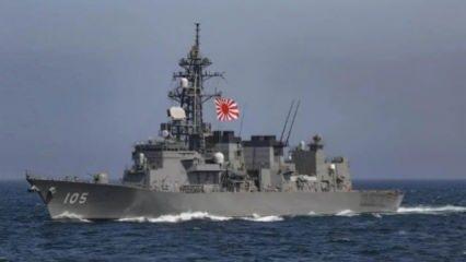 190 mürettebatlı Japon destroyeri denizde mahsur kaldı