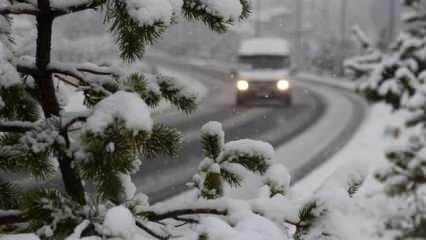 İstanbul'a kar geliyor! Meteoroloji uzmanı tarih verdi
