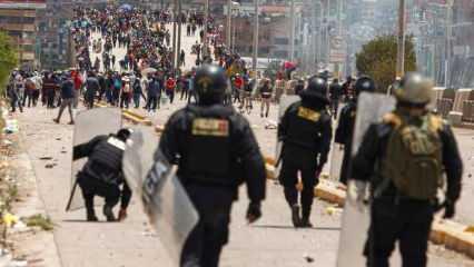 Peru'da onlarca ölü yüzlerce yaralı var: Hükümet karşıtı olaylar büyüyor