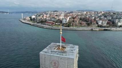 Kız Kulesi’nde Türk Bayrağı ve alem ortaya çıktı