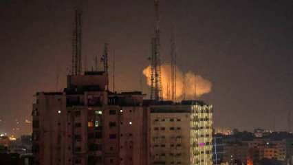 İsrail savaş uçaklarından Gazze Şeridi'ne hava saldırısı