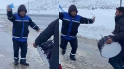 Kahramanmaraş'ta kar sevinci: Davul zurnayla kutladılar