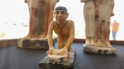 Mısır'ın Sakkara bölgesinde Firavun dönemine ait yeni eserler keşfedildi