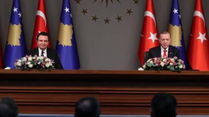  Erdoğan: Kosova ile Sırbistan'ın barışçıl ve yapıcı yaklaşımlar sergilemesini bekliyoruz