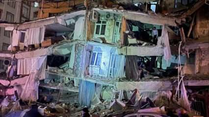 Deprem sonrası Bakanlık ve AFAD'dan kritik telefon uyarısı