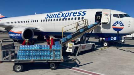 SunExpress, deprem bölgesinden dört binden fazla kişiyi tahliye etti