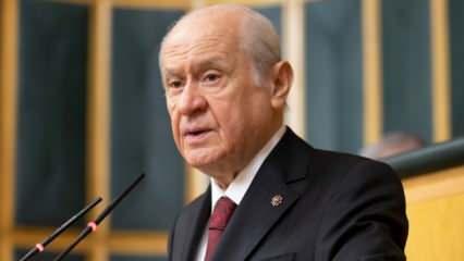 Bahçeli'den sert tepki: Kanı bozuklar size söylüyorum!