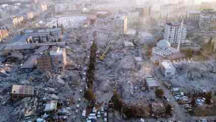 Deprem sonrası kayboldular! Yakınlarından yardım &ccedil;ağrısı