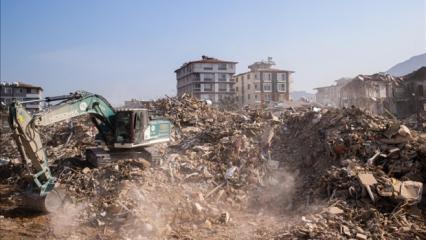 AFAD depremlerde hayatını kaybedenlerin sayısını açıkladı