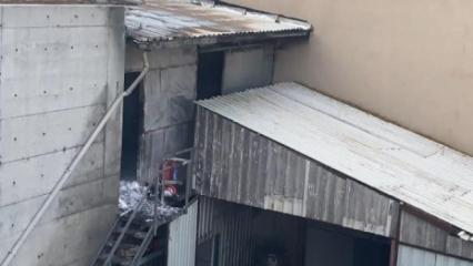 Arnavutköy'de fabrikanın deposunda yangını