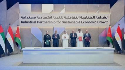 BAE, Ürdün, Mısır ve Bahreyn sanayi alanında 2 milyar doları aşan 12 anlaşma imzaladı