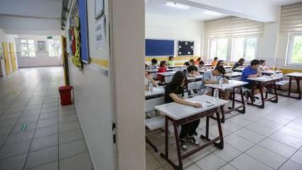 İstanbul Valiliği: Riskli 128 okulla ilgili çalışmalar sürüyor