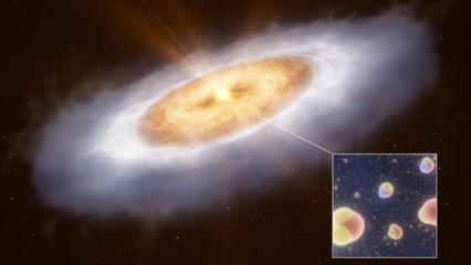 Gökbilimciler bir yıldızın etrafında dönen su molekülleri tespit etti!