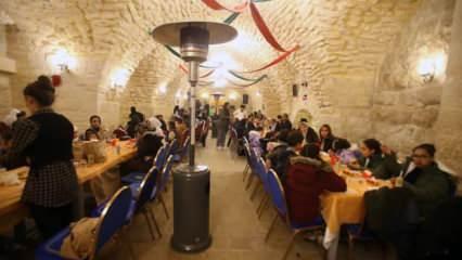 Kilisede iftar yemeği verildi, ezan okundu! Ürdün'de ilginç Ramazan etkinliği