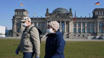 Almanya, koronavirüs salgınının sona erdiğini ilan etti