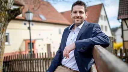 Suriyeli mülteci Almanya'da belediye başkanı oldu