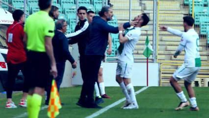 Teknik Direktör Ahmet Yıldırım, Bursasporlu futbolcunun boğazını sıktı