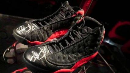 Michael Jordan'ın ayakkabıları 2,2 milyon dolara satıldı