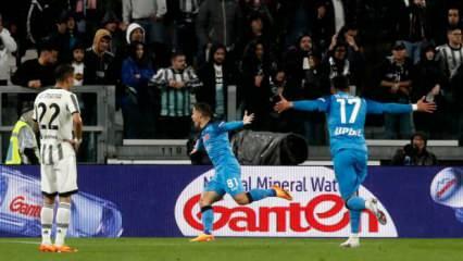 Napoli, Juventus engelini tek golle aştı!