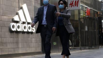 Alman devi Adidas Rusya'daki şirketini satıyor