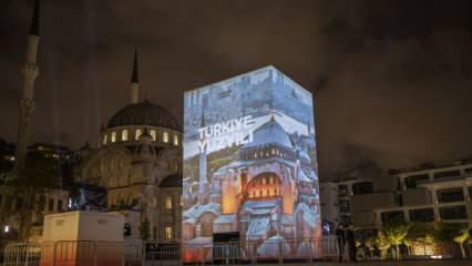 Galataport'ta ''Türkiye Yüzyılı'' kazanımlarını anlatan dijital anıta yoğun ilgi