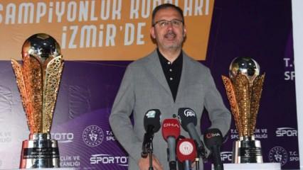 Bakan Kasapoğlu, Süper Lig ve 1. Lig şampiyonluk kupalarını tanıttı