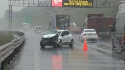 Çekmeköy'de 7 aracın karıştığı zincirleme kaza 