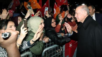 Cumhurbaşkanı Erdoğan, Kısıklı'daki konutundan ayrıldı