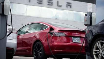 280 bin Tesla otomobile soruşturma