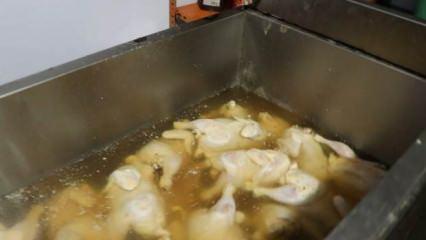 Çamaşır suyuna batırılmış 500 kilo bozuk tavuk ele geçirildi! Detaylar mide bulandırdı