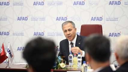 İçişleri Bakanı Ali Yerlikaya, AFAD Başkanlığı'nda afet yönetimi toplantısına katıldı