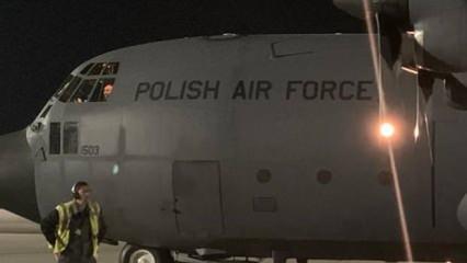 Polonya'dan Moldova'ya 6 uçak dolusu silah ve mühimmat
