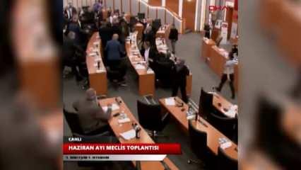 CHP’li Esenyurt Belediyesi’nde AK Parti'li ve CHP'li üyeler birbirine girdi