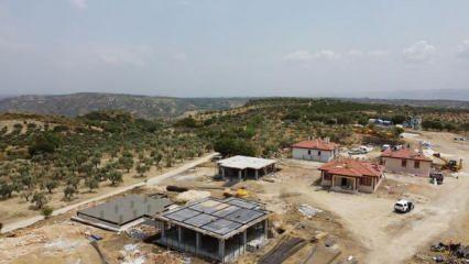 Bakan Özhaseki'den depremzedelere müjde! 80 köy evi daha teslim edilecek