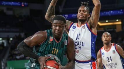 Şampiyonluk yolunda ilk adım! Anadolu Efes avantajı kaptı