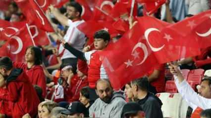 Samsun'da 27 yıllık milli özlem coşkuyla kutlandı