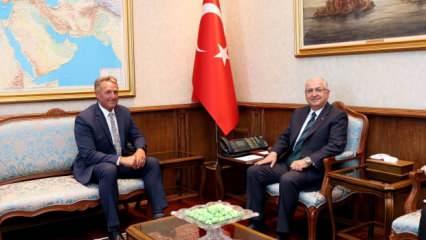 Bakan Güler, ABD'nin Ankara Büyükelçisi Flake'i kabul etti