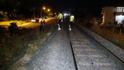 Elazığ'da karşıya geçmeye çalışan kadın ve çocuğa tren çarptı