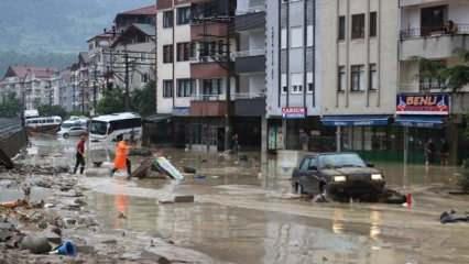 Bakan Kacır duyurdu: Sel bölgesine 300 bin liraya kadar acil destek kredisi!