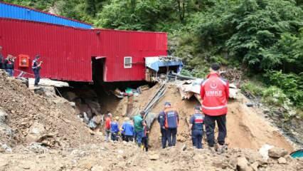 Giresun'da fabrika çöktü: Enkaz altında kalan işçi aranıyor