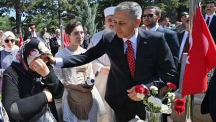 İçişleri Bakanı Yerlikaya, 15 Temmuz Şehitliği'ndeki anma programına katıldı