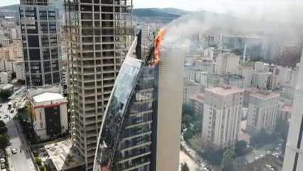 Ataşehir'de 17 katlı binada yangın