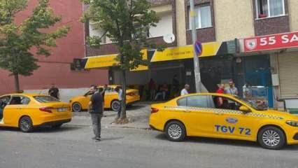 İstanbul'da taksiciler zamlı tarife için taksimetre kuyruğunda