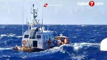 İtalya açıklarında tekne battı: 41 sığınmacı öldü