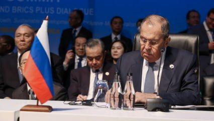 Rusya duyurdu: Batı'nın sisteminden bağımsız ticaretin yollarını arıyoruz