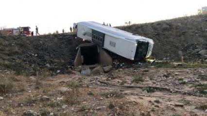Erzurum'da yolcu otobüsü kazası: Ölü ve yaralılar var