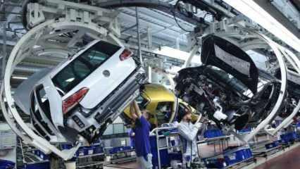 Volkswagen, sebebi bilinmeyen sistem arızası sebebiyle araç üretimini durdurdu