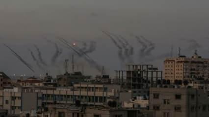 Gazze'den İsrail'e binlerce roket fırlatıldı, Hamas operasyon başlattı