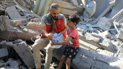 Sadakataşı Gazze’ye acil yardım ulaştırdı 