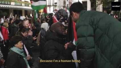 Londra'da yüz binlerin katıldığı Filistin mitinginde birbirinden anlamlı mesajlar